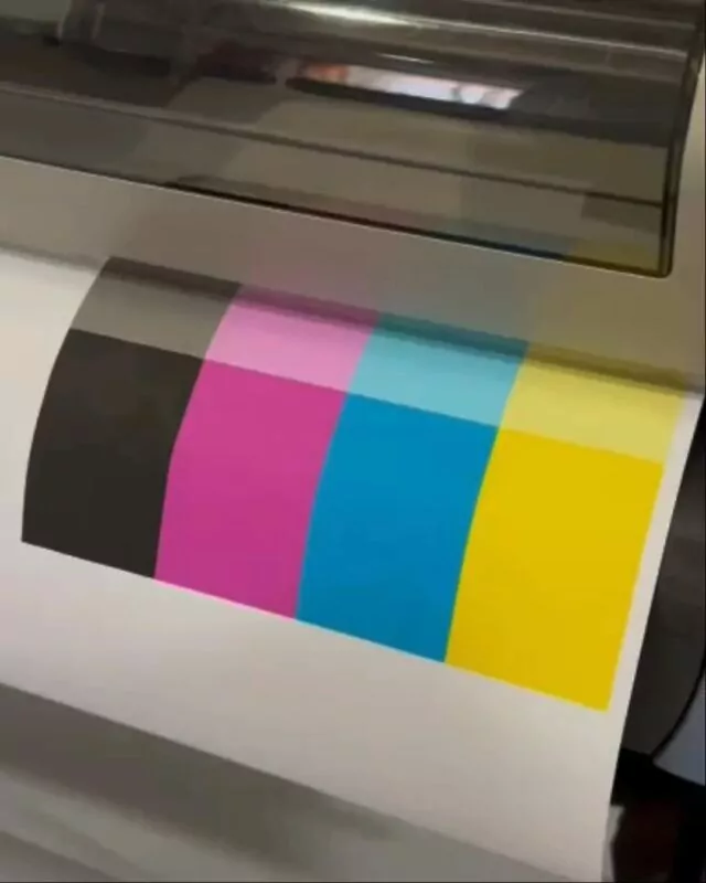 HP DesignJet 500 ! Der zuverlässigste Plotter von HP. Unverwüstlich 😉